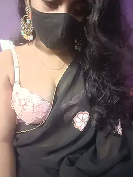 Clara-Lilly online show from July 18, 7:34 am