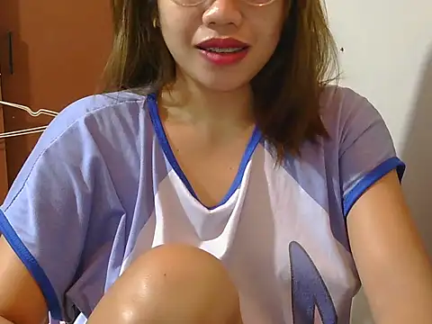 Snapshot of stellar0111 chatting on July 14, 10:59 pm stellar0111 online show from July 14, 10:59 pm