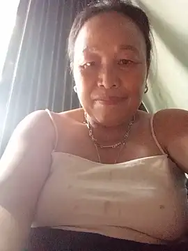 lylylai online show from June 16, 3:31 am