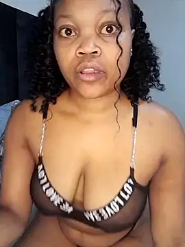 Booty Teee online show from July 8, 8:13 pm