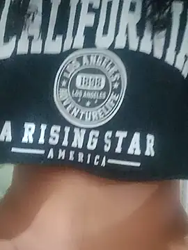 Snapshot of bonequinhaGatinha chatting on June 22, 1:40 am bonequinhaGatinha online show from June 22, 1:40 am