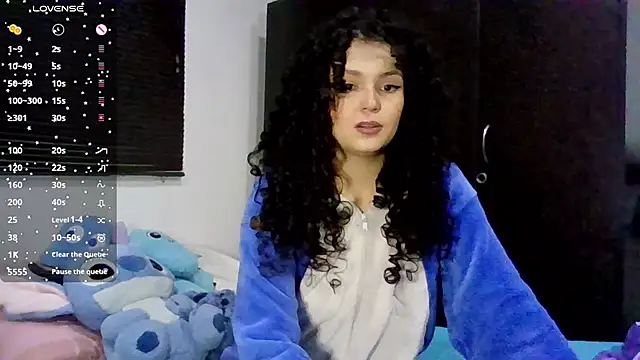 Diamond Curls online show from June 30, 3:46 pm