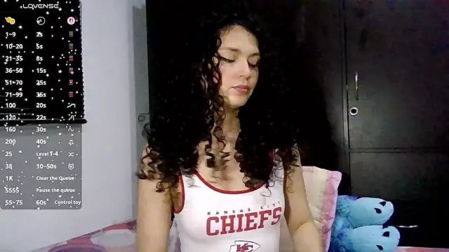 Diamond Curls online show from July 16, 3:29 pm