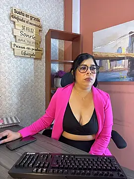 Snapshot of Brenda_Levine chatting on July 3, 11:38 am Brenda Levine online show from July 3, 11:38 am