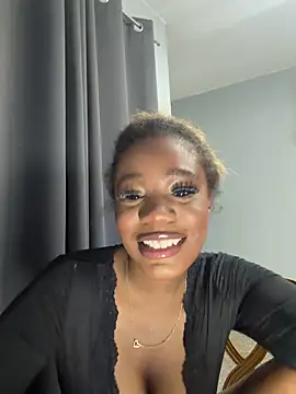 Snapshot of soupypie chatting on June 9, 11:27 pm soupypie online show from June 9, 11:27 pm