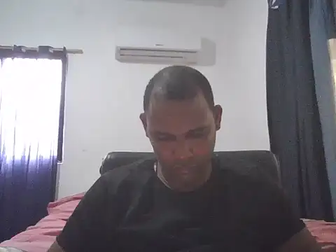 Snapshot of tangord chatting on July 13, 8:00 pm tangord online show from July 13, 8:00 pm