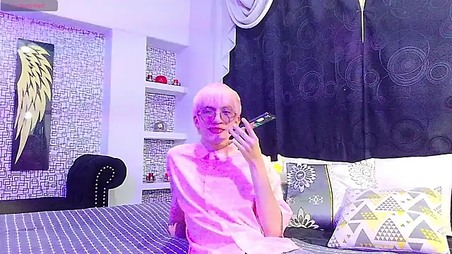 Snapshot of axell_stone_ chatting on August 1, 9:35 pm axell stone online show from August 1, 9:35 pm