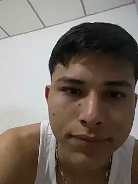 Snapshot of Antoni150906 chatting on June 27, 7:46 am Antoni150906 online show from June 27, 7:46 am