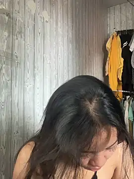 Snapshot of sandarabae chatting on June 15, 6:37 am sandarabae online show from June 15, 6:37 am