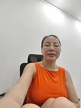 Snapshot of Fanritar chatting on July 12, 2:52 pm Fanritar online show from July 12, 2:52 pm