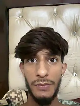 Snapshot of ronnnnn718 chatting on July 28, 9:58 pm ronnnnn718 online show from July 28, 9:58 pm