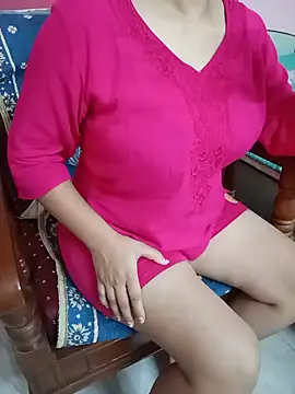 Snapshot of divya-222 chatting on June 18, 3:16 pm divya-222 online show from June 18, 3:16 pm