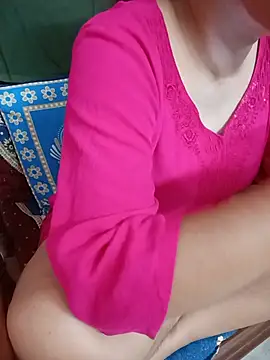 Snapshot of divya-222 chatting on June 20, 5:27 pm divya-222 online show from June 20, 5:27 pm