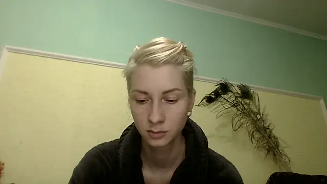 AmberandBlond online show from June 15, 5:37 pm