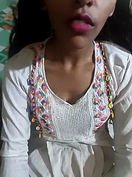 Snapshot of Cute_Merry__ chatting on July 8, 5:23 am Cute Merry online show from July 8, 5:23 am