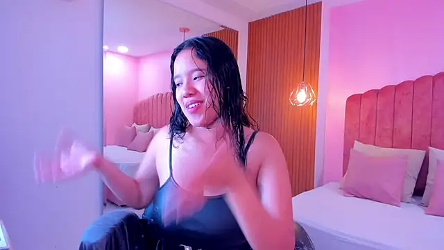 Snapshot of shayra_alina chatting on July 23, 9:46 pm shayra alina online show from July 23, 9:46 pm