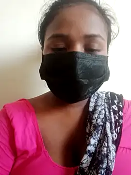 Snapshot of secret_-Couples chatting on June 11, 8:34 am secret -Couples online show from June 11, 8:34 am
