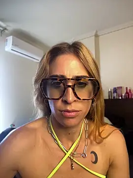 NicoleWilder online show from July 27, 3:41 pm