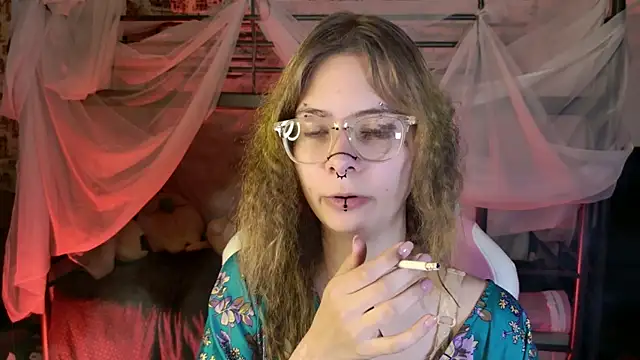 Snapshot of CarterRain chatting on July 14, 6:02 pm CarterRain online show from July 14, 6:02 pm
