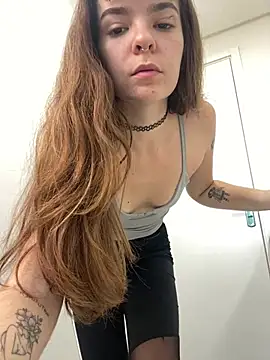 BarbieRapunzel online show from July 31, 6:29 pm