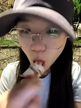 xiaomin666 online show from July 21, 4:42 pm