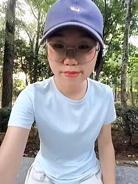xiaomin666 online show from July 28, 11:04 pm