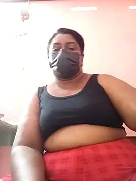 Snapshot of Madusi-11 chatting on July 11, 6:16 am Madusi-11 online show from July 11, 6:16 am