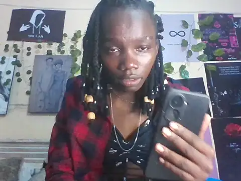 Snapshot of cutegyal1 chatting on July 7, 7:56 am cutegyal1 online show from July 7, 7:56 am