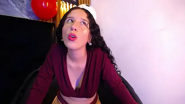 Zafira Cass online show from June 28, 3:01 am