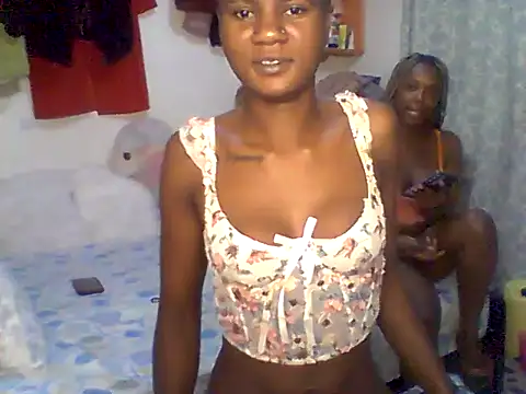 Ladysweetness23 online show from June 26, 1:32 am