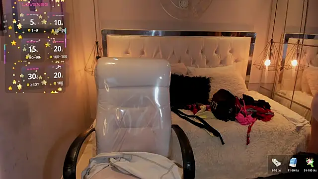 Snapshot of zara_moon1 chatting on July 2, 4:18 am zara moon1 online show from July 2, 4:18 am