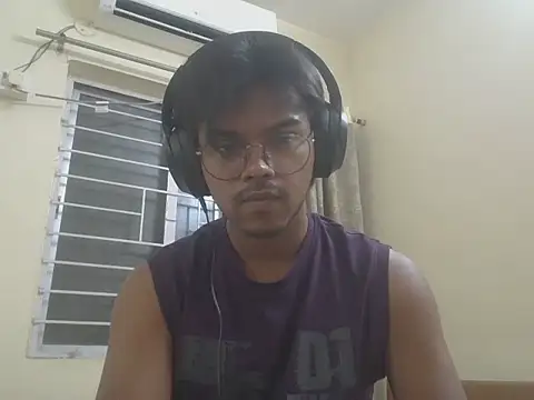 shady093 online show from June 15, 6:43 pm