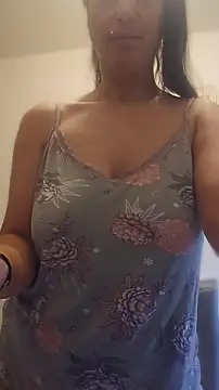 girl hot31 online show from July 31, 3:28 am