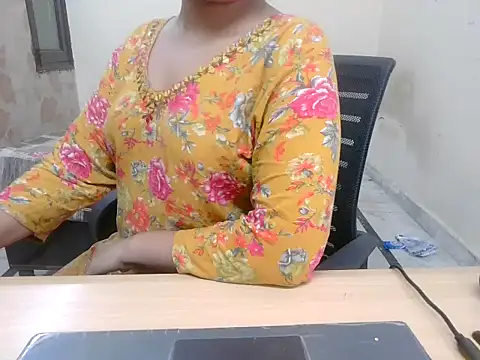 Snapshot of Bold-Divya1 chatting on July 28, 9:03 pm Bold-Divya1 online show from July 28, 9:03 pm