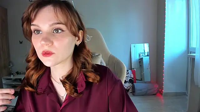 Snapshot of amelia_braun chatting on June 14, 2:46 am amelia braun online show from June 14, 2:46 am