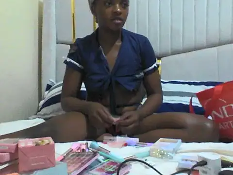Snapshot of Lilmamaspark chatting on July 29, 7:45 pm Lilmamaspark online show from July 29, 7:45 pm
