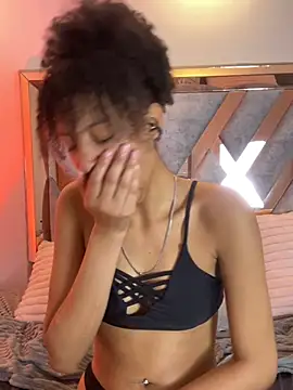 Snapshot of Kiara_Kamau_XXX chatting on July 28, 6:20 pm Kiara Kamau XXX online show from July 28, 6:20 pm
