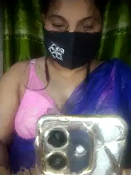 Snapshot of Khosi_Moni chatting on July 1, 8:30 pm Khosi Moni online show from July 1, 8:30 pm