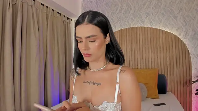 Snapshot of Victoria_Blake_ chatting on July 15, 3:56 am Victoria Blake online show from July 15, 3:56 am