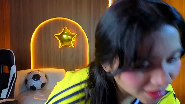 Snapshot of Hani_amber_tx chatting on July 7, 12:42 pm Hani amber tx online show from July 7, 12:42 pm
