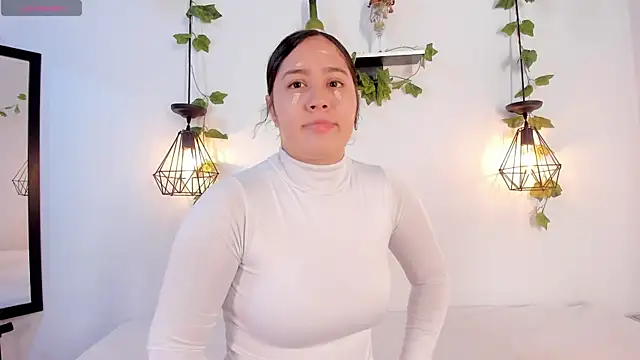 aisha duque  online show from June 26, 8:46 pm