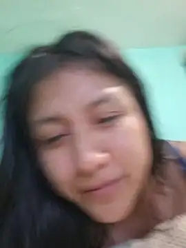 Snapshot of madi23q chatting on July 21, 4:37 am madi23q online show from July 21, 4:37 am