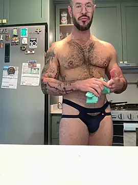 Snapshot of mrbighairychest chatting on July 3, 2:56 pm mrbighairychest online show from July 3, 2:56 pm