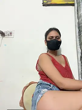 Snapshot of kavyq3791 chatting on July 14, 3:00 am kavyq3791 online show from July 14, 3:00 am