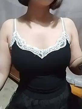 Snapshot of sexy_girll2k chatting on July 1, 7:43 am sexy girll2k online show from July 1, 7:43 am