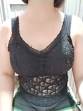 Snapshot of sexy_girll2k chatting on July 23, 2:09 am sexy girll2k online show from July 23, 2:09 am