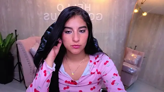 nyx kitty a online show from June 18, 5:41 am