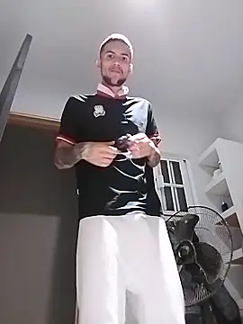 Xxxruben123 online show from June 19, 3:22 am