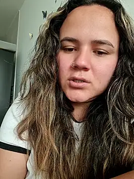 Snapshot of Mandy-moore28 chatting on July 9, 8:57 pm Mandy-moore28 online show from July 9, 8:57 pm