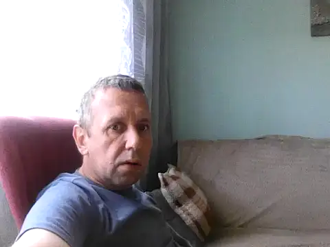 Snapshot of RafalekRozmarynowski81 chatting on July 9, 6:28 am RafalekRozmarynowski81 online show from July 9, 6:28 am